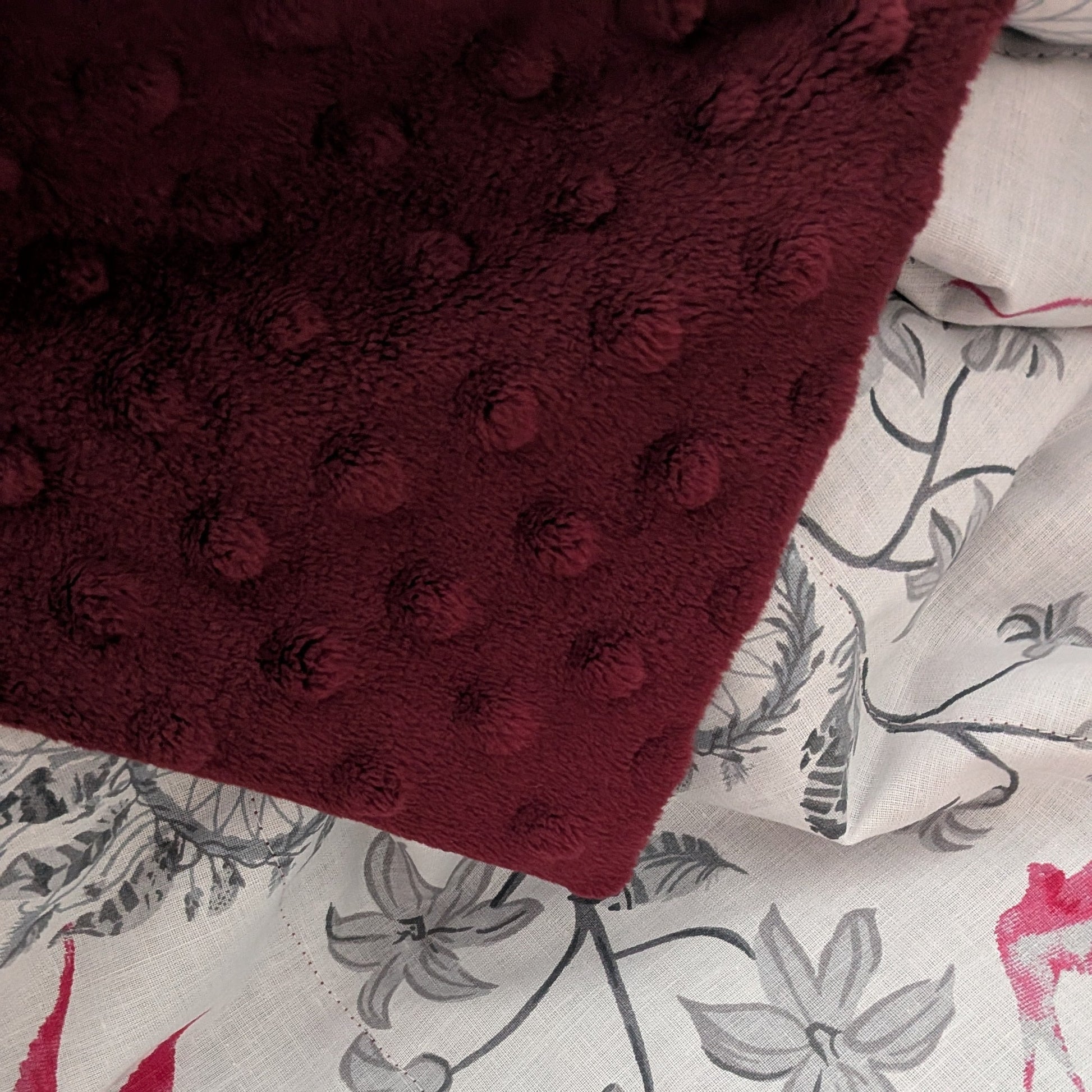 dreamcatchers_with_maroon_minkyweighted blanket