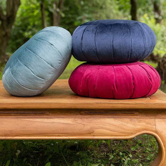 zafu pillows stack on each other